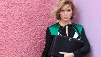 Τα καλύτερα fashion looks για τις πρώτες σας καλοκαιρινές αποδράσεις από τη Louis Vuitton